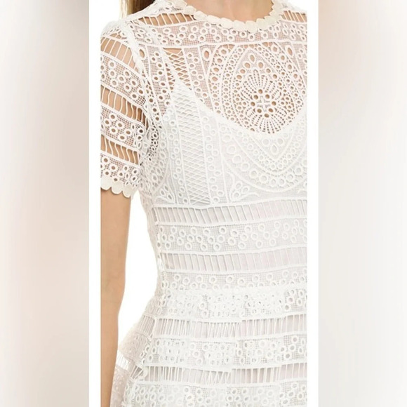Alexis Alanna Short-Sleeve Lace Midi Dress, White in size XS - Picture 11 of 13
